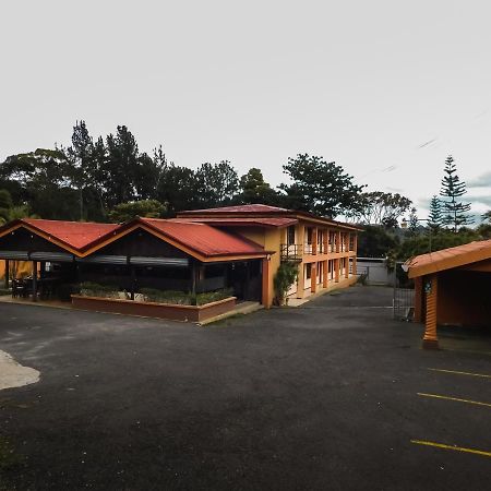 Hotel Amjeco San Isidro De El General Dış mekan fotoğraf