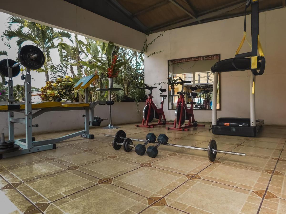 Hotel Amjeco San Isidro De El General Dış mekan fotoğraf